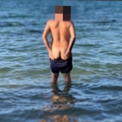 🔞 ADULT CONTENT 🔞. En busca de morbo, quedadas con heteros y/o gays. Con educación y discreción 👉🏼MD! 🔥 📩 Discreet Boy.