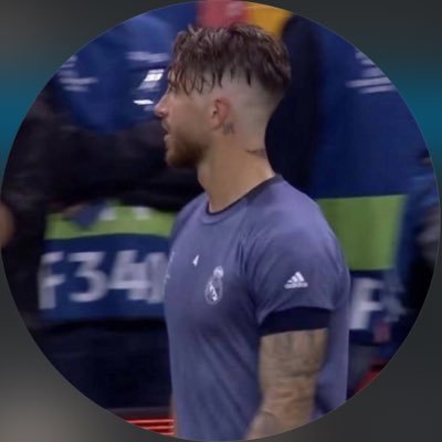 iisl8i's profile picture. 