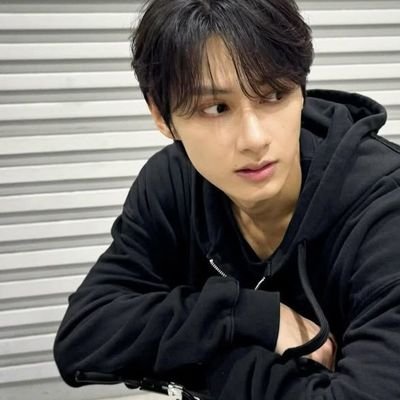 sasaelated's profile picture. no one notice