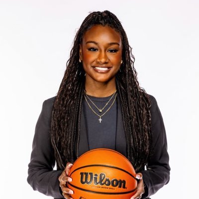 Niya Beverley athlete profile head shot
