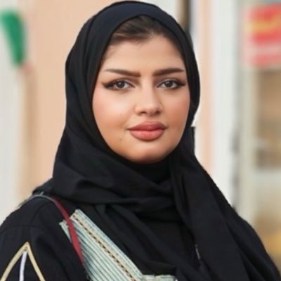 ماشاءالله تبارك الله - قيل ليوسف و هو في السجن : إنا نراك من المحسنين وقيل له وهو على خزائن مصر : إنا نراك من المحسنين المعدن النقي لا تغيره الأحوال !