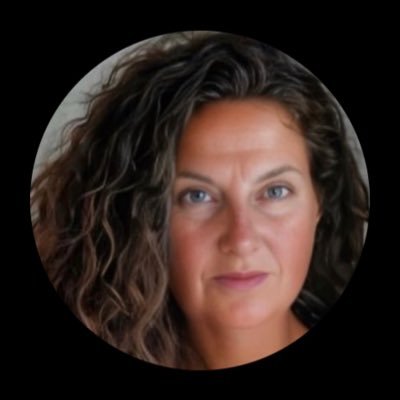 zondagsniet's profile picture. Back to the 70’s 🇳🇱☮️✌🏻 Heb niets, maar dan ook echt helemaal niets met zogenaamde bn-ers (expres kleine letters) Hekel aan denigrerende toontjes