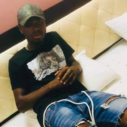 Heisjude1266621's profile picture. Social Media Influencer, journalism, politics.