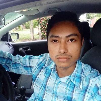 Técnico en mantenimiento a equipos de cómputo y Gestor Social