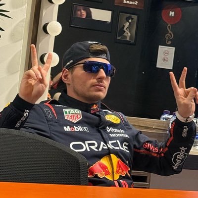 MV1🇳🇱CH77 🇺🇸 KL5 🇺🇸 CD14 🇺🇸 MM93 🇪🇸 KR69 🇫🇮 @OpTic @OpTicTexas @TeamLiquid @Cardinals @Packers @StLouisBlues @LFC @AFCAjax @CelticFC @Wrexham_AFC