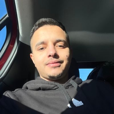 DiraqWalid's profile picture. Walid