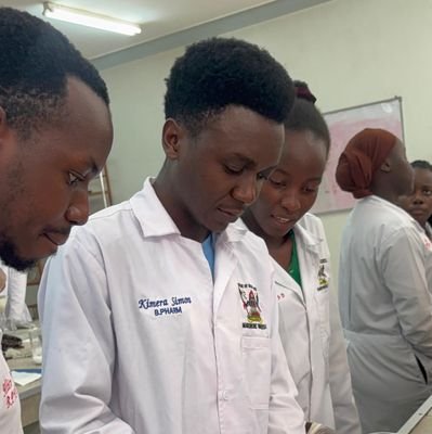 SimonKimera1's profile picture. Posologist, Theist, Arsenal fan