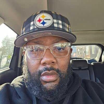 Great husband and father of 8, love sports n people. Go #Steelers, #Pirates, #Penguins, #Pitt, #Lakers.