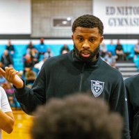 Coach Rod 💙🤞🏾🏀 (@rodneyjr_22) 's Twitter Profile