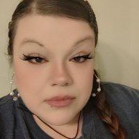 Lisa Gruszewski (@lisalynng40) 's Twitter Profile