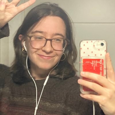 Soofia1313's profile picture. Musiquita: https://t.co/IOZD7j3duw
Libritos: https://t.co/ycNRYBG6xU