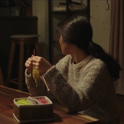 iklurhv's profile picture. 