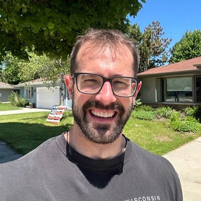 MillerTodd414's profile picture. From Milwaukee, Rufus King and UWM grad. Packers, Bucks, Badgers, Real Sociedad, and FC Koln fan.