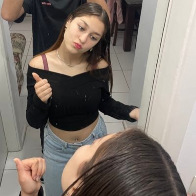 se eu tivesse dando a xereca eu nao ia ta aq infernizando a vida de desconhecidos 🥰