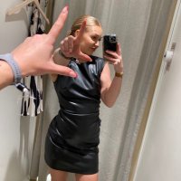 Goddess Sophie (@peachesinatin) 's Twitter Profile