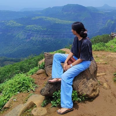 I'm all about: सोच की नज़ाकत है, थोड़ी सी शरारत है। (with some hair flips)