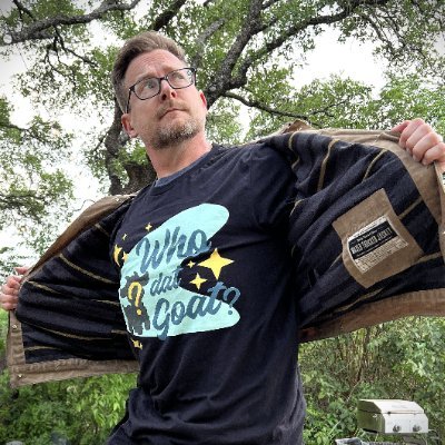 Host of Discovery’s “Scam School” - Nat Geo’s “Hacking the System” - “Modern Rogue” on YouTube - and (my favorite) the podcast “World’s Greatest Con”