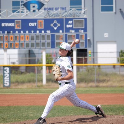 De La Salle HS ’26 | Spartan Baseball-DV Oaks Fall/Summer | RHP | 6'1, 165 lbs |