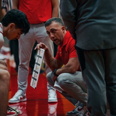 Follower of Christ | IG: coachbrentperry | Head Boys Basketball Coach: (@bhsbasketball1) | Head Coach: (@GriffinBPerry)
