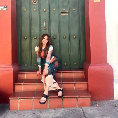 katyacjimenez's profile picture. ocupada.