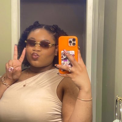 𝐕𝐂𝐔Alum | BLM. | (she/her) | ♑️🌻