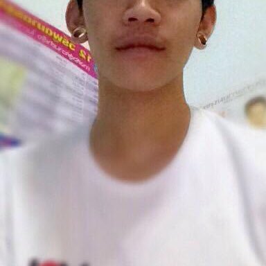 bzoss666's profile picture. 