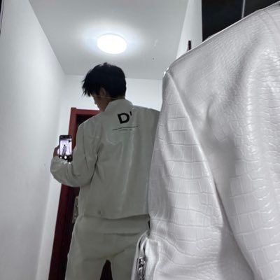 ShaLe37256's profile picture. 韭菜