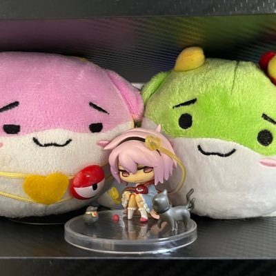 アニメやゲームが大好きです♪d(˙꒳ ˙* )気軽に交流してくれると喜びます♪フォローは基本返します♪最近ハマってるゲーム 『ブルアカ』 『神椿協奏中。』 『魔法少女の魔女裁判』『東方ロストワード』『まどドラ』 🩷今の最推しゲーム➵♡『魔法少女の魔女裁判』ノアちゃん可愛いすぎる