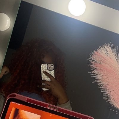 Lifestyleoflon's profile picture. 