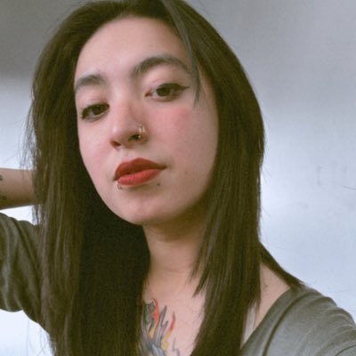 Keep the demons away| So Asian| Soldier from the mountains| Nuestro cosmo debe brillar como la luz del sol
| Lover of the Russian queen