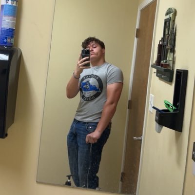 Pekerneck69's profile picture. 