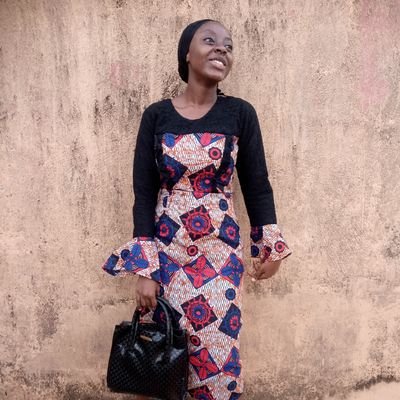 oluwatomisinha6's profile picture. lobcedar