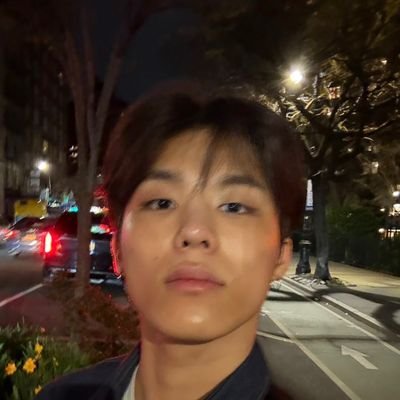 lilkhaill's profile picture. 😙🤟