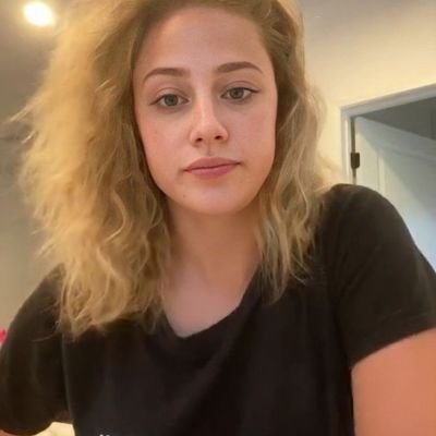 je suis disponible pour le sexe plan payant