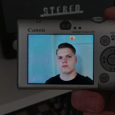 5 VWO | Geïnteresseerd in politiek & geschiedenis | Altijd benieuwd naar de wereld om me heen
