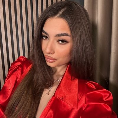 choose whatever you want make your dream come to reality,don't just say words be whatever you wanna be but always stay real to yourself 😉 https://t.co/lZpUVZdXhy