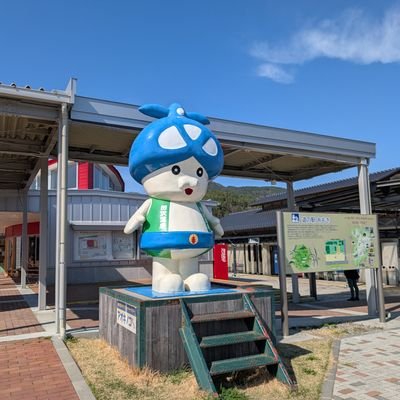 神奈川で13万キロを超えたステッカーヴィッツに乗っています
相方➡1.3F Safety Edition(FF)
好きなこと:無計画突発的長距離ドライブ(+下道、車中泊、銭湯での入浴)、ステッカー集め(JTP、国道)道の駅巡り、記念切符収集、町田商店
『最高のオレにふさわしい最高の女性をゲットする!』