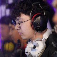 nabil (@fishball____) 's Twitter Profile
