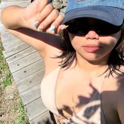 chelalene_'s profile picture. 444
