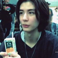 pluto (@plut0x0) 's Twitter Profile