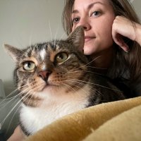kristina (@krishiding) 's Twitter Profile