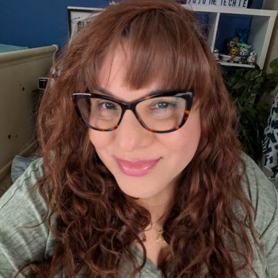 Tech Reviewer, Content Creator, Senior News Writer @PhoneArena