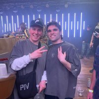 al (@aivanaj16) 's Twitter Profile