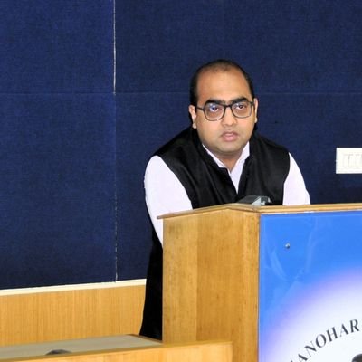 Researcher @IDSAIndia.Formerly @JNU_Official_50. Writes on Europe & Eurasia,focuses on Russia,Caucasus& Central Asia .RT's not endorsements.Views are personal