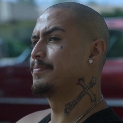 20y 🇫🇷🇪🇸🇲🇦si tu veux t amuser hésite pas dm ouvert 🤭