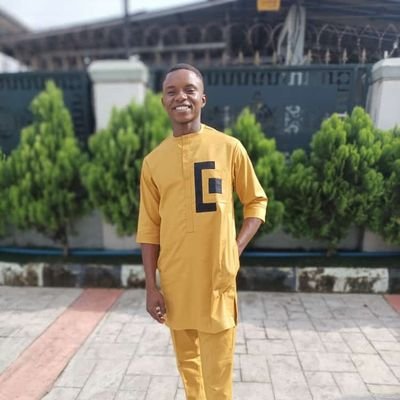 vicfabulous271's profile picture. A Biologist, a proud Agbàfian and lover of God.