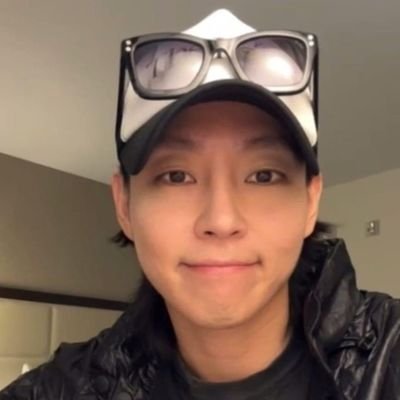 The Rose 🌹
Musician/Band
Woosung | The Rose 🌹 | Rapper, Producer, Songwriter | K-Pop Icon
