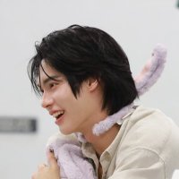 winnie the bear 💐🧊 (@softww) 's Twitter Profile
