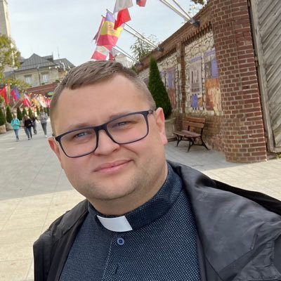 Sługa nie jest ważniejszy od swego Pana /J 13,16 Ksiądz katolicki, diecezja świdnicka