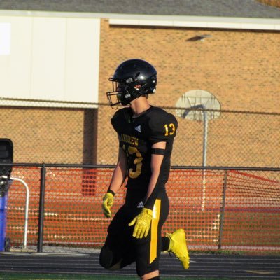 samtrumpinski's profile picture. 6’2 160lbs | 🏈🏀⚾️|Andrew Highschool Class of 2027 WR| 4.285 GPA| Phone: 708-227-5537| Email: Samtrumpinski@gmail.com|